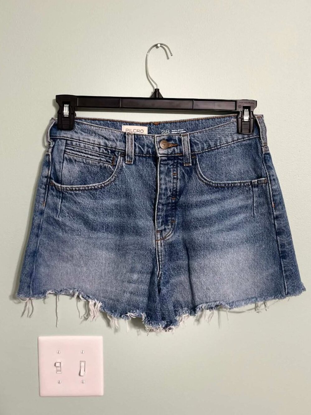 Pilcro Demin Shorts Size 28 - Lightwash